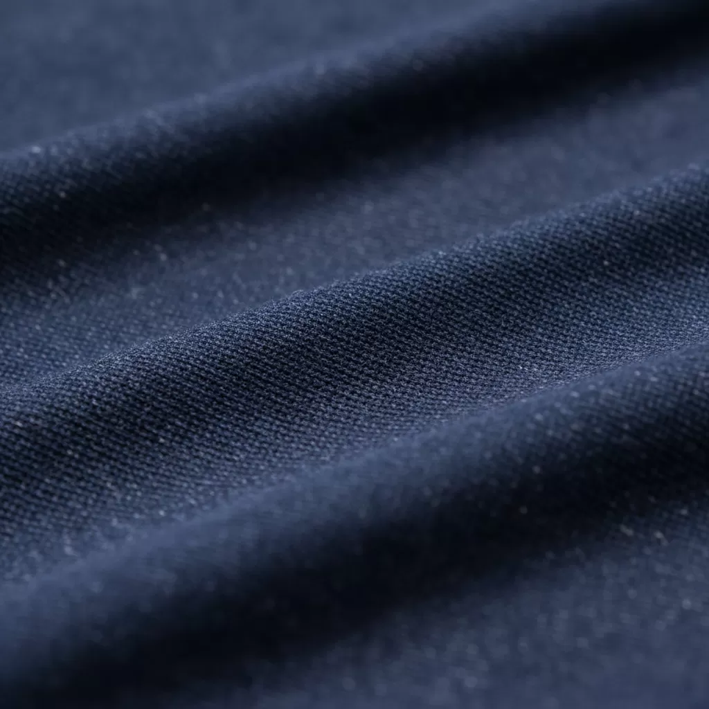 gemini_image_1770624054 Cấu trúc sợi dệt đặc biệt giúp vải co giãn 4 chiều có độ bền và khả năng thoáng khí vượt trội